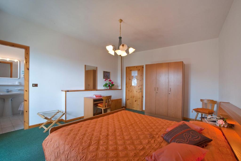 Albergo Negritella Borgo Valsugana Szoba fotó